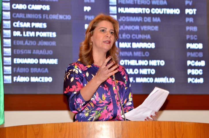 Valéria Macedo solicita reforma e ampliação de escola em Codó