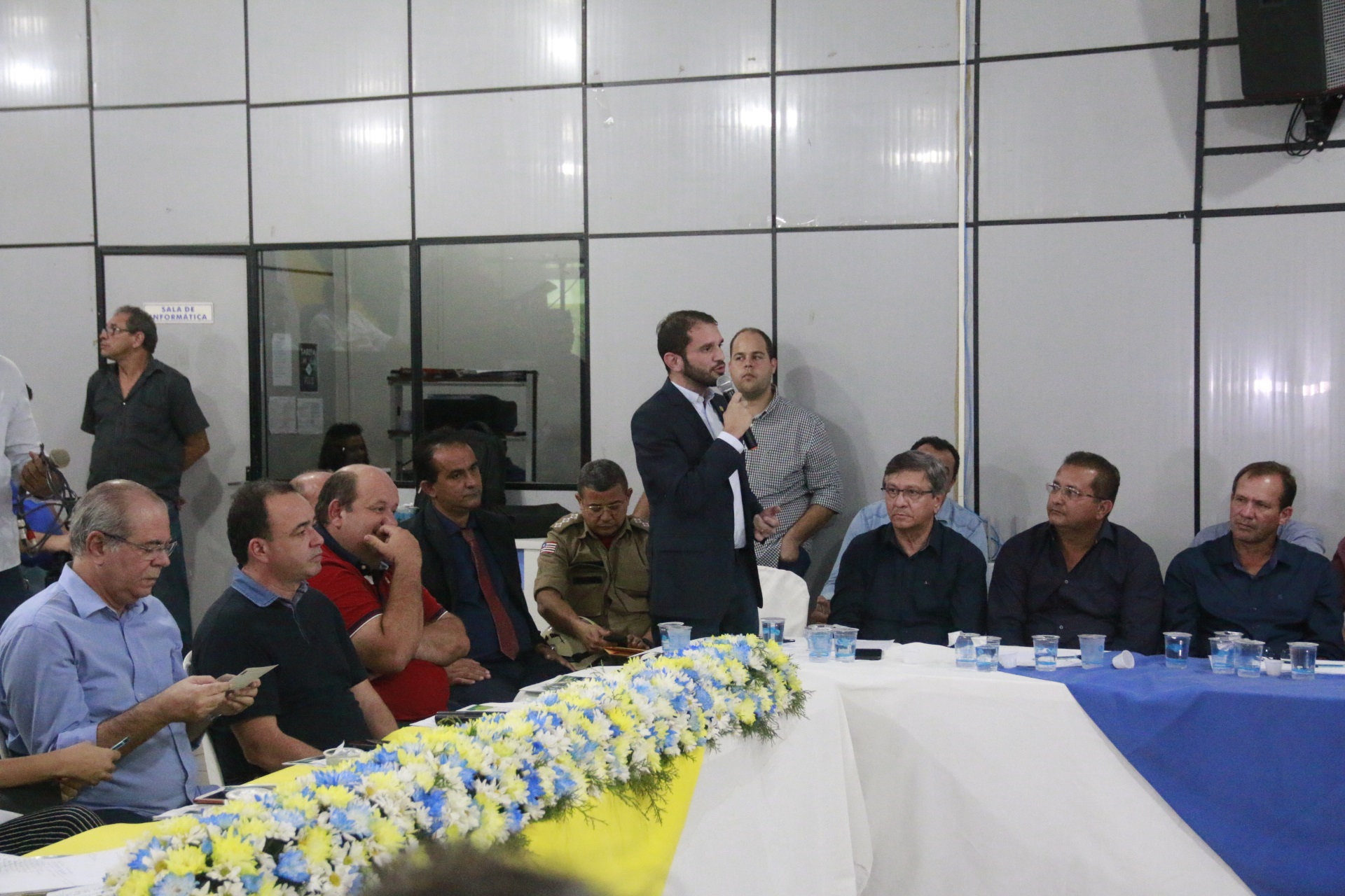 Fernando Pessoa participa de audiência pública sobre a barragem do Rio Flores