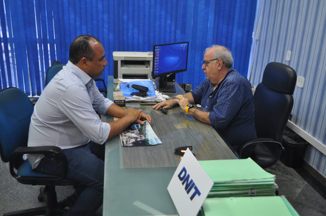 Em reunião com Roberto Costa, superintendente do DNIT garante recuperação de trecho da BR-316