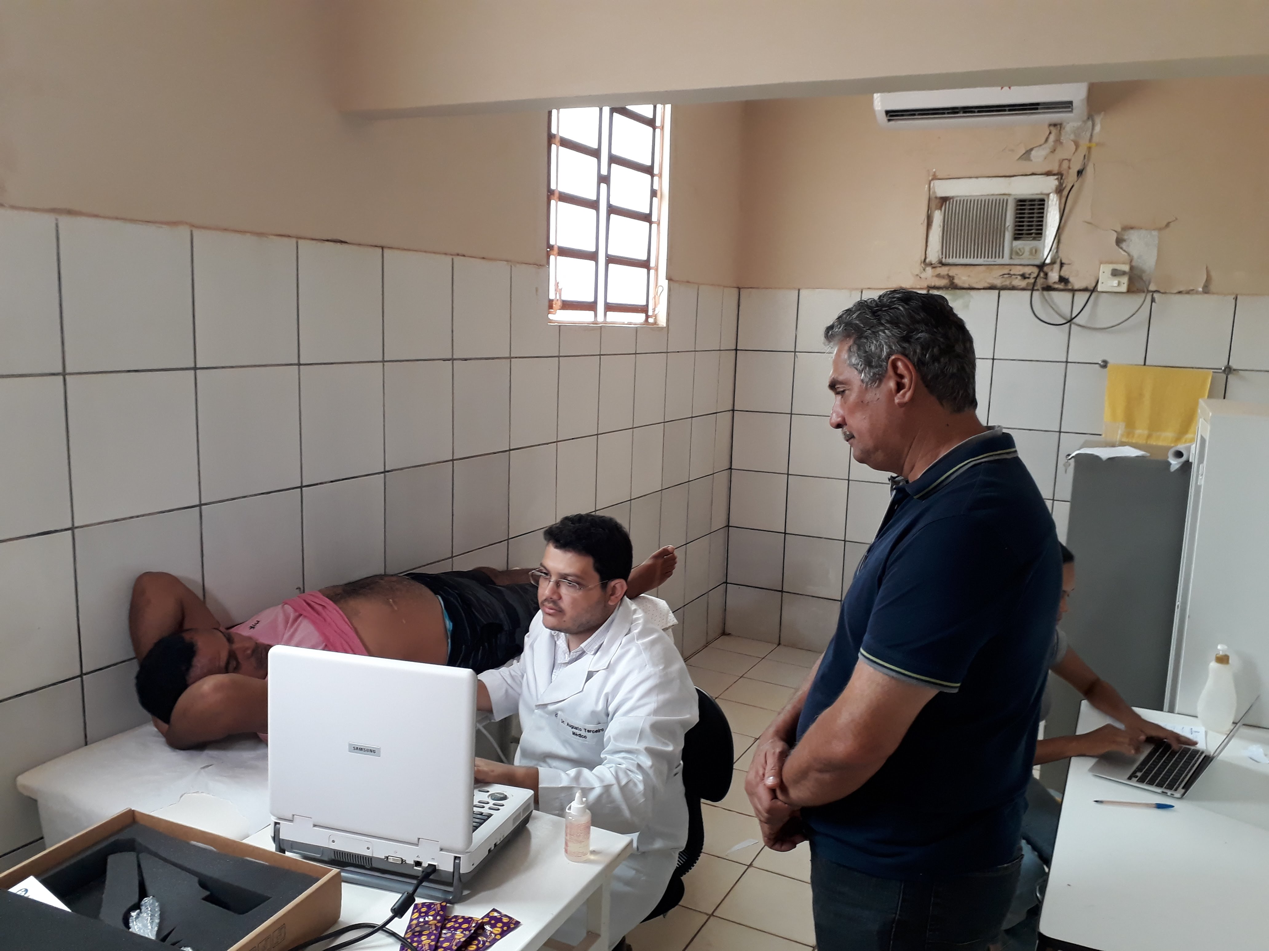 Carlinhos Florêncio promove mutirão de saúde em Marajá do Sena