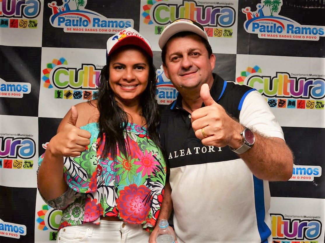 Ana do Gás prestigia encerramento do 28° Festival do Galo Duro em Paulo Ramos