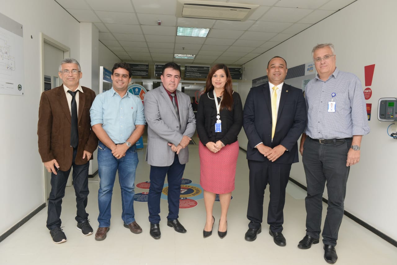 Roberto Costa e prefeito de Bacabal fecham parceria com Cemar em prol de trabalhadores 