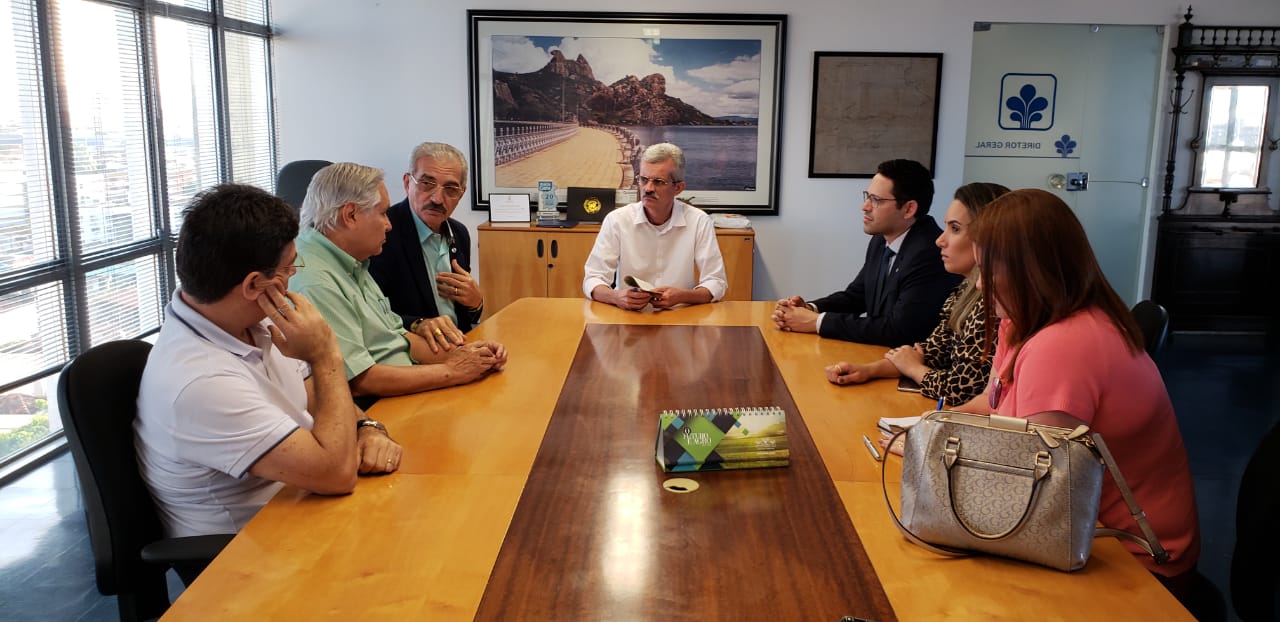 Deputados cumprem agenda em Fortaleza para tratar de barragens e conhecem projetos agropecuários