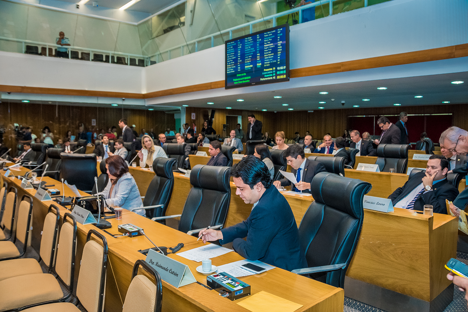 Plenário da Assembleia aprova projeto de lei que altera as alíquotas do ICMS no Estado