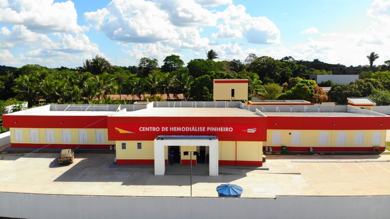 O Centro de Hemodiálise inaugurado em Pinheiro tem capacidade para atender 240 pacientes nos três turnos de funcionamento