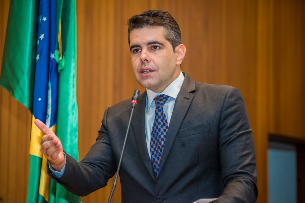 Deputado Adriano critica a vinda de Guilherme Boulos ao Maranhão