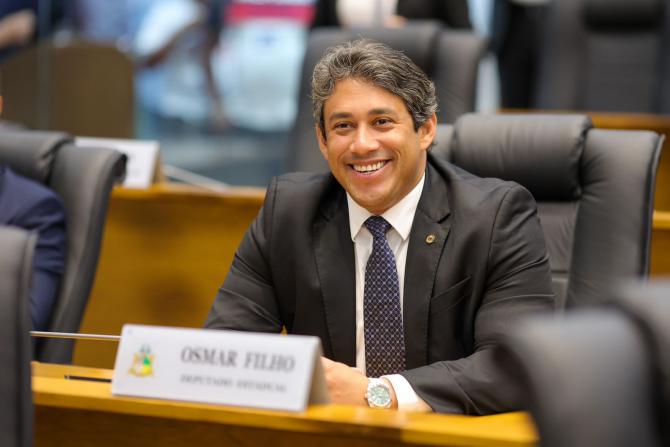 Proposta do deputado Osmar Filho visa criar campanha Abril Azul em nível estadual