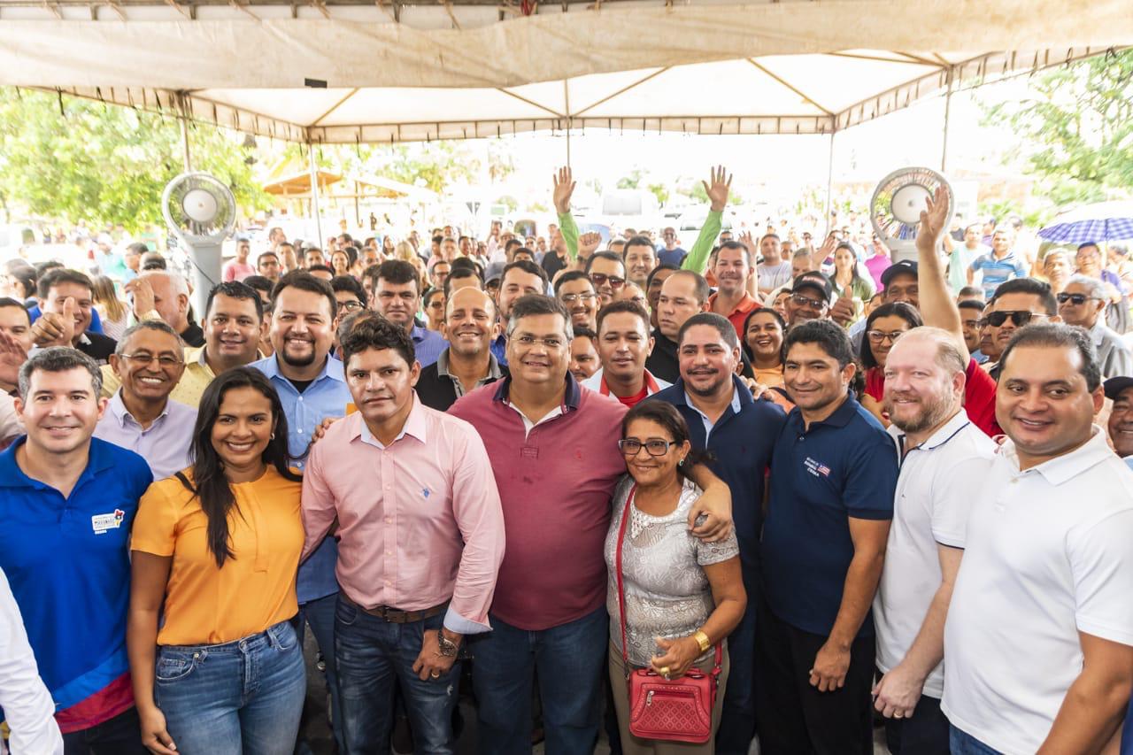 Zé Inácio acompanha inauguração de rodovia em Paulino Neves