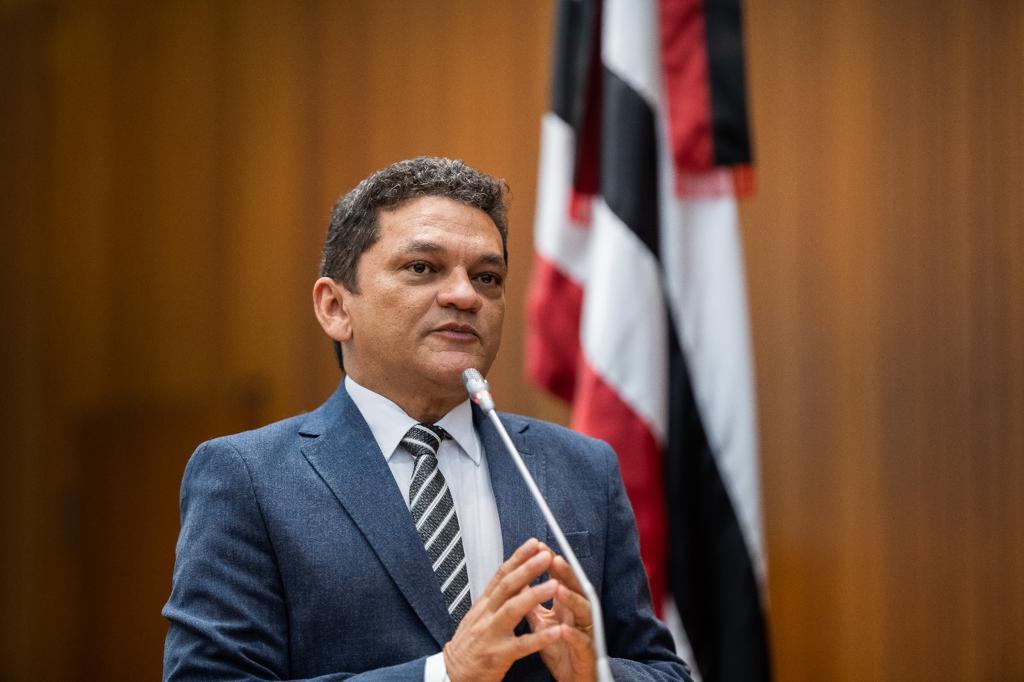 Aprovados projetos de Cláudio Cunha sobre valorização turística de Cururupu e Dia Estadual da Mulher Negra