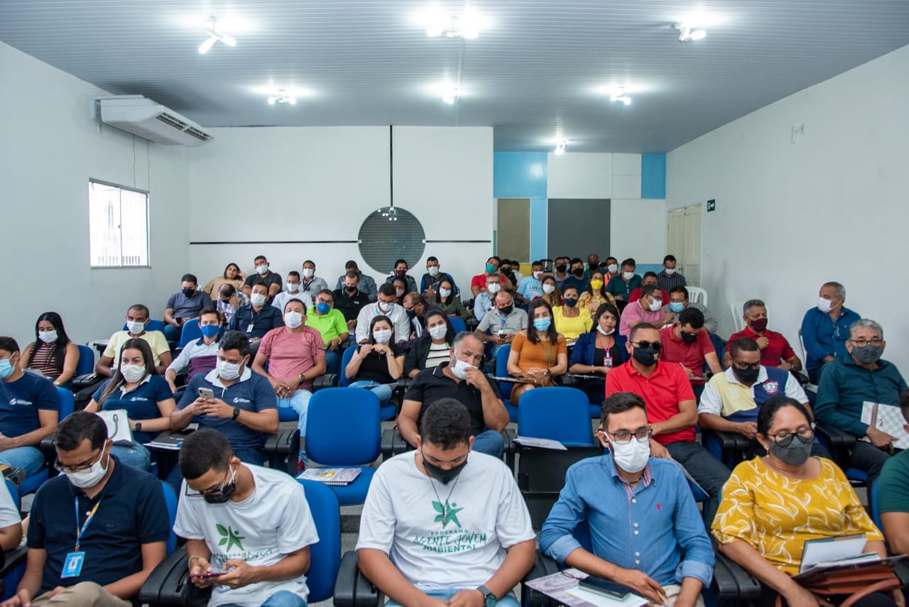 A audiência pública contou com a participação de representantes de órgãos ligados à questão e da sociedade civil 