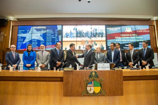 Assembleia entrega Medalha “Manoel Beckman” ao diretor-geral da ANEEL Sandoval de Araújo