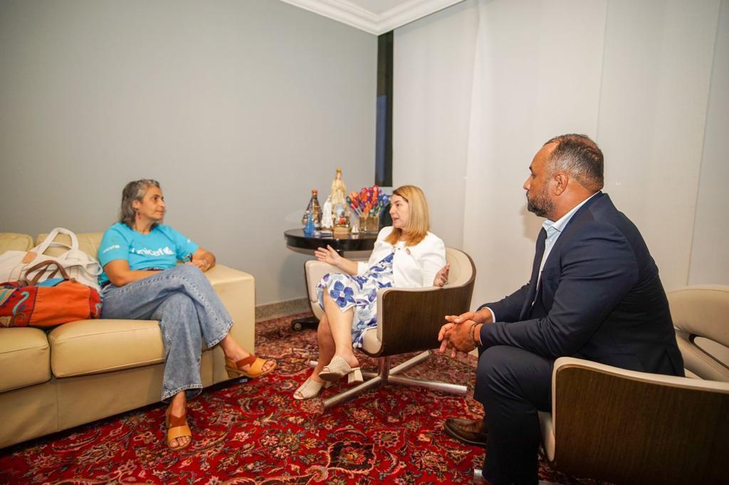 Iracema Vale discute parcerias com Unicef em projetos que garantam os direitos das crianças e adolescentes
