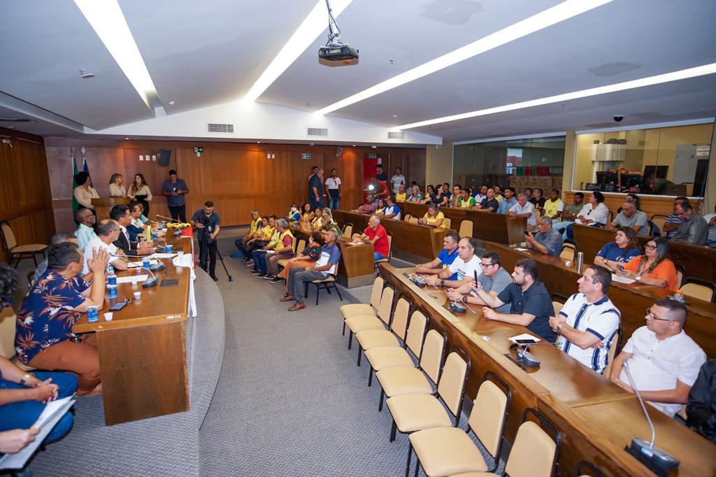 Participantes da audiência discutiram PL que trata da data base unificada de negociação salarial e institui o PRONEC no Governo do Estado
