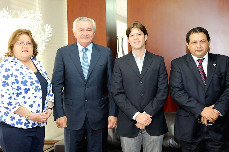  Prefeito eleito Leonardo Coutinho visita a AL e prega coalizão em favor de Caxias