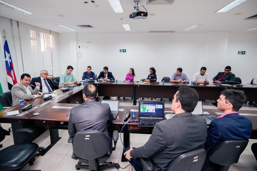 Frente Parlamentar de Combate à Pobreza debate indicadores do IDH e define agenda de trabalho 
