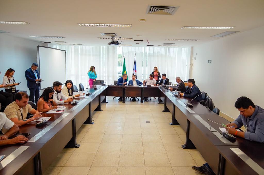 CCJ aprova parecer a MPs que tratam de cartão de transporte e ICMS