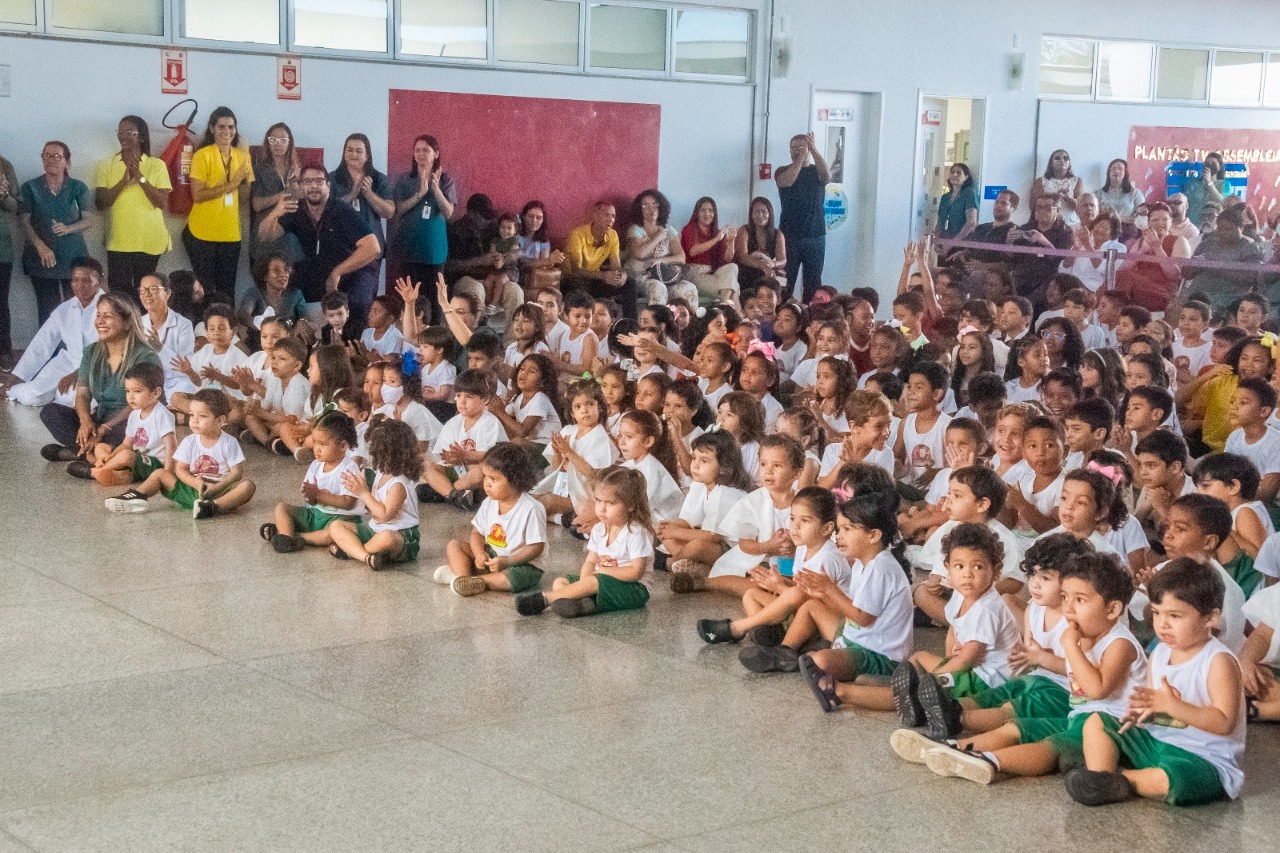 Mostra cultural da Creche-Escola Sementinha reuniu alunos de várias turmas