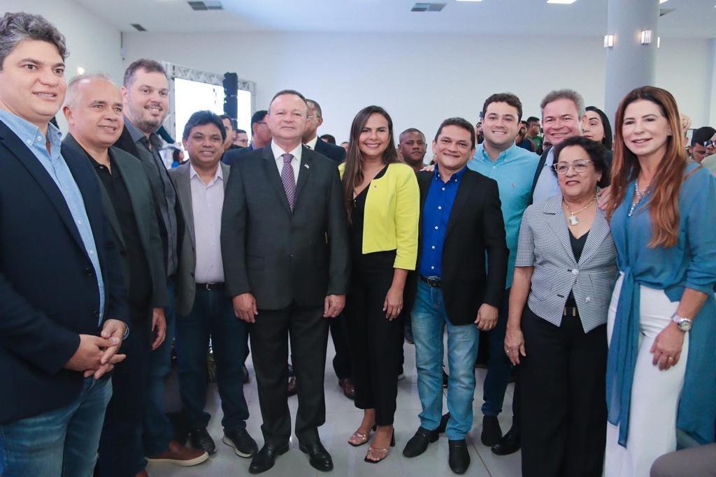 Ana do Gás participa de evento sobre educação com prefeitas e prefeitos do Maranhão