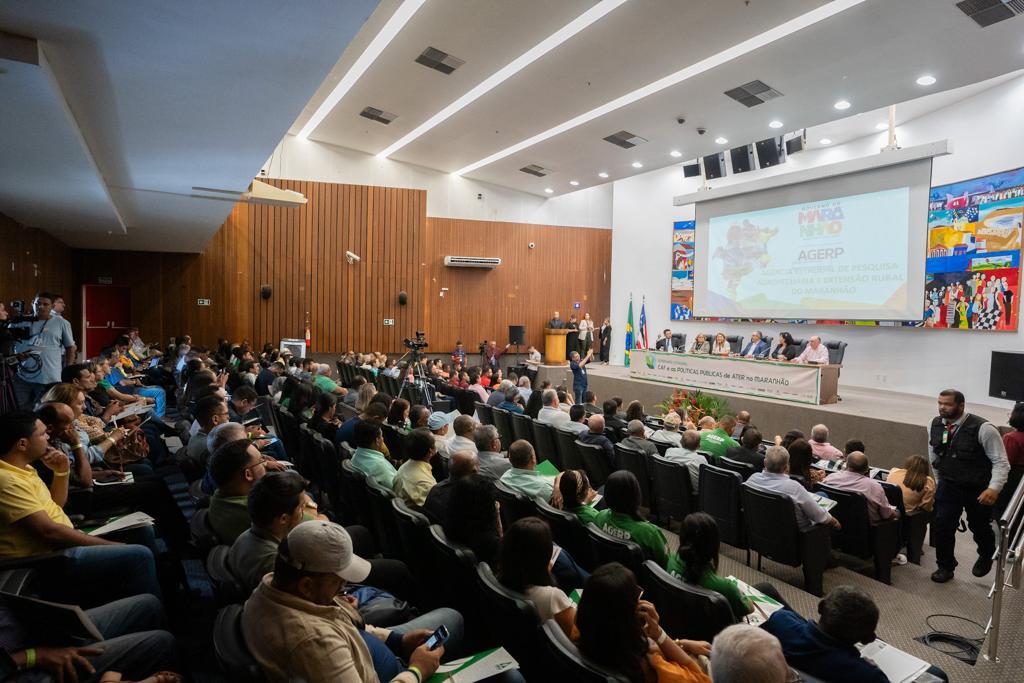 Seminário, realizado no Auditório Fernando Falcão, reuniu autoridades e representantes de todo o estado