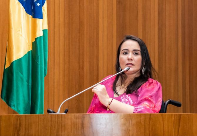 Após três anos de lesão, Andreia Rezende fala sobre alegria, superação e acessibilidade