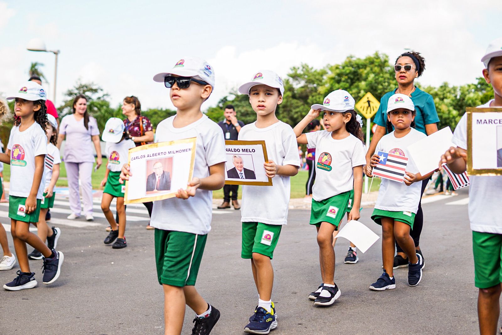 Os alunos destacaram os presidentes que contribuíram com o Parlamento após a criação da Creche-Escola Sementinha