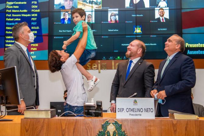 Lei de Neto Evangelista garante sessão adaptada para autistas nos cinemas do Maranhão