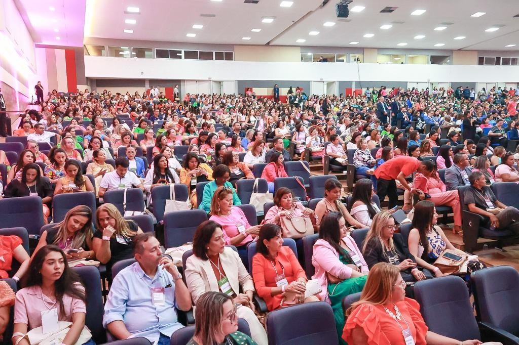 1º Seminário Nacional de Legisladoras, uma iniciativa inédita realizada no país, contou com grande público 