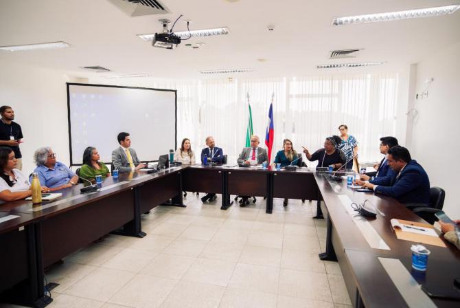 Comissão do Meio Ambiente debate Política Estadual de Resíduos Sólidos 