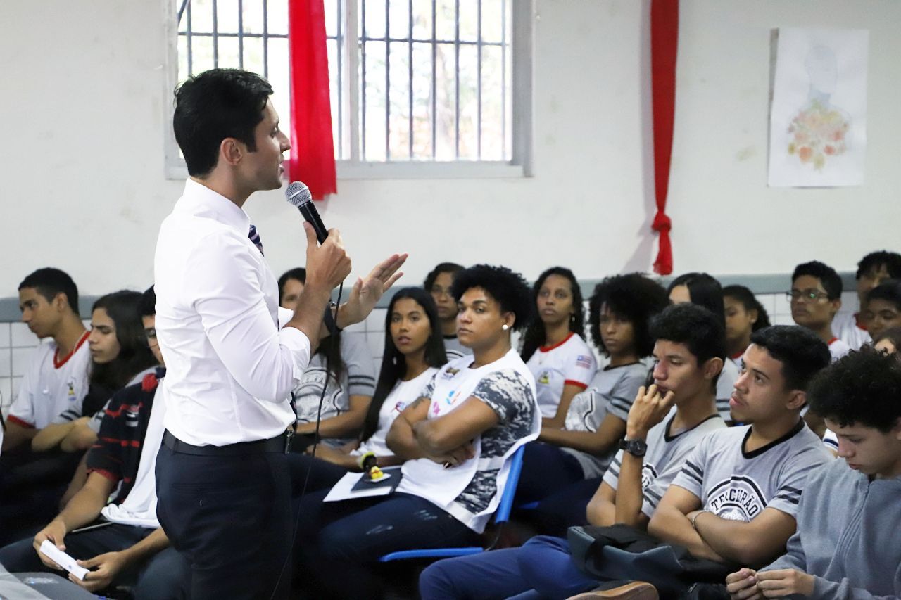 Duarte Jr participará de seminário sobre educação no Ceará