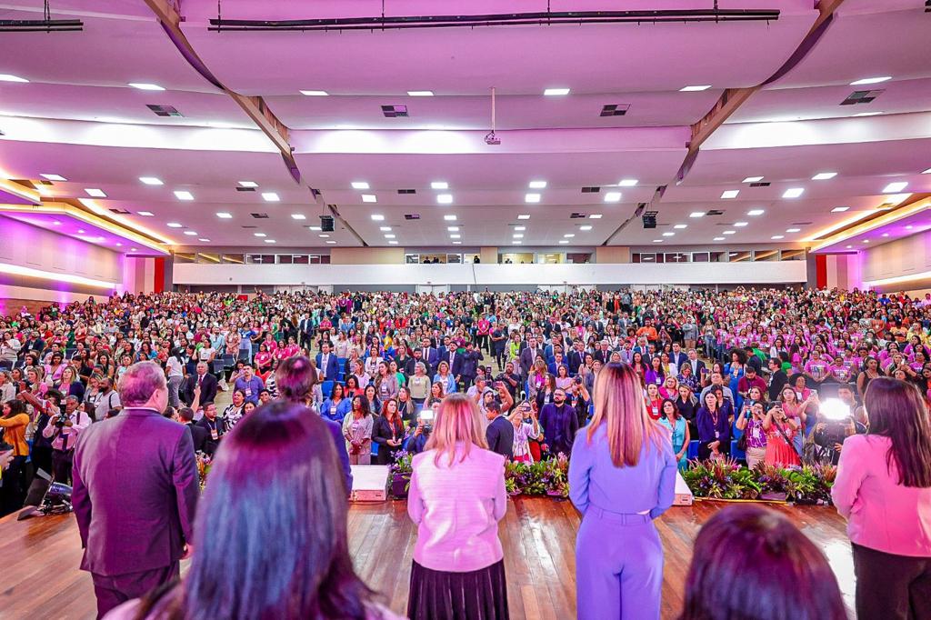 Milhares de mulheres, entre parlamentares, gestoras e líderes comunitárias de todo o país, participaram do evento promovido pela Assembleia e Unale