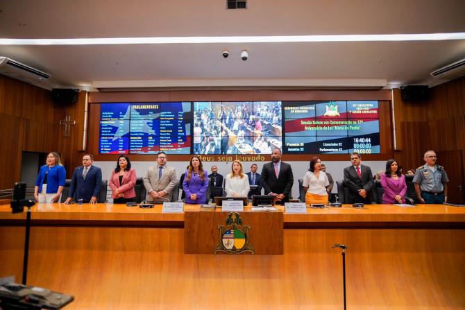 Assembleia Legislativa homenageia os 17 anos da Lei Maria da Penha em sessão solene