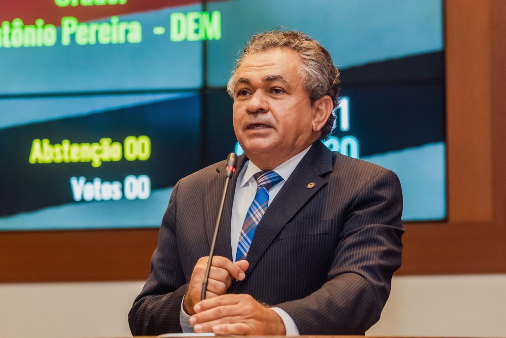 Deputado Antônio Pereira defende discussão sobre PEC da Reforma Política 