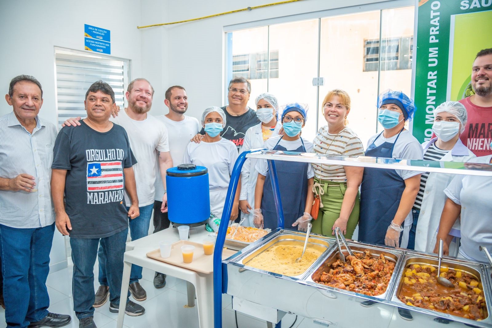 Othelino Neto na entrega do Restaurante Popular pelo Governo do Estado em Tuntum 