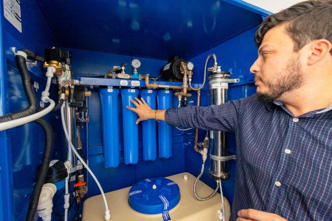 Alema investe em sustentabilidade com implantação de purificadores de água ecológicos 
