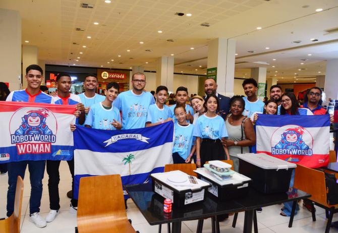 Roberto Costa participa da abertura da etapa local do Fira Brasil 2023