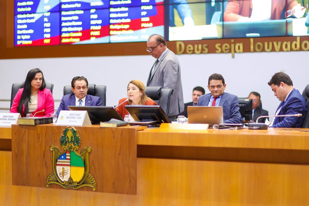 Presidente Iracema Vale destaca alta produtividade da Assembleia Legislativa em 2023