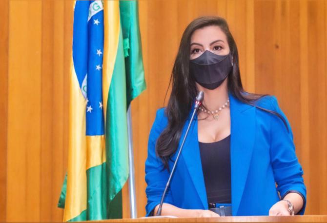 Deputada Daniella Tema ganha destaque por atuação parlamentar em favor das mulheres