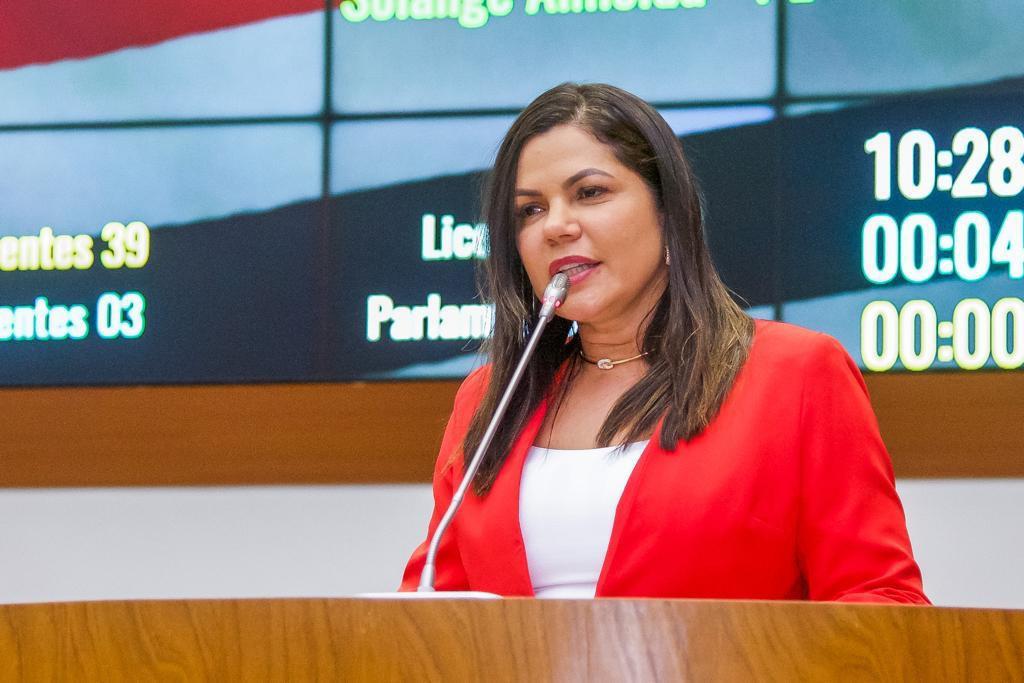Deputada Solange Almeida destaca obras do governo em Satubinha e Santa Inês