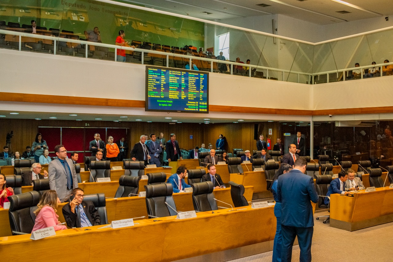 Plenário da Assembleia aprova projeto de reforma da Previdência dos militares