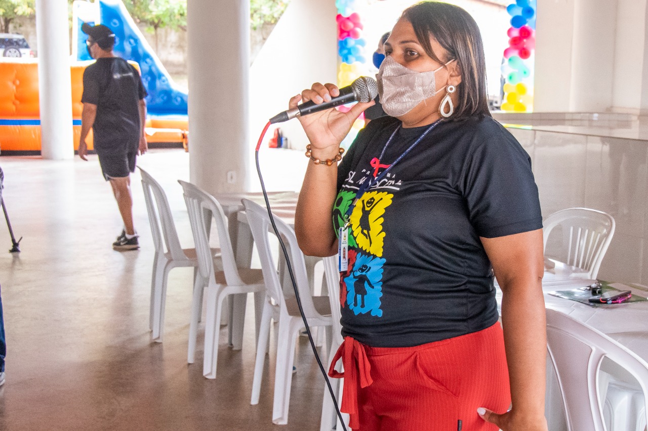 Coordenadora do Sol Nascente, Cynthia Vieira agradece a participação de alunos e professores na atividade