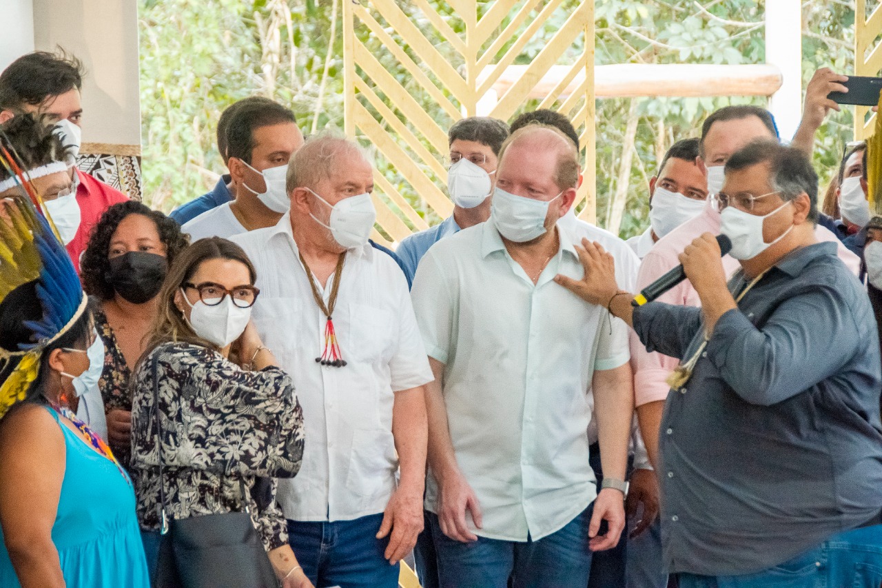 Presidente da Assembleia, Othelino Neto, acompanhou a visita do ex-presidente Lula, ao lado de Flávio Dino, Weverton Rocha e outras autoridades