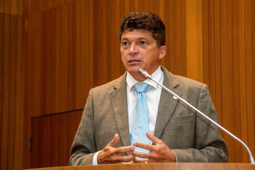 Marcos Caldas presta homenagem ao município de Brejo pelos 151 anos de emancipação