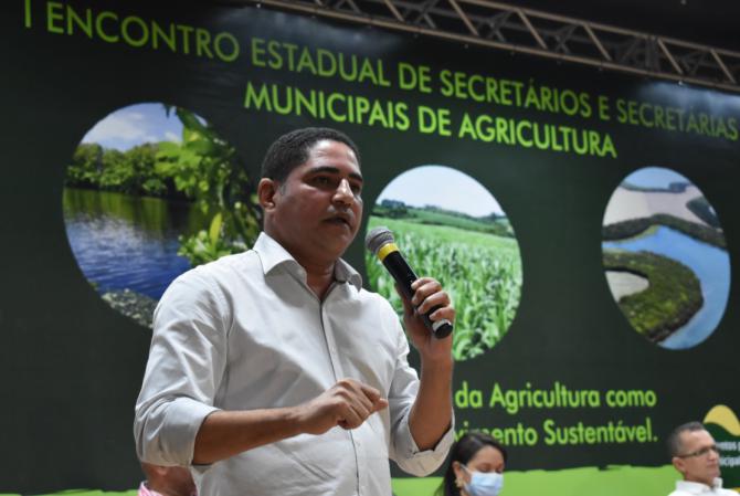 Zé Inácio participa de encontro com secretários municipais de agricultura do Maranhão 
