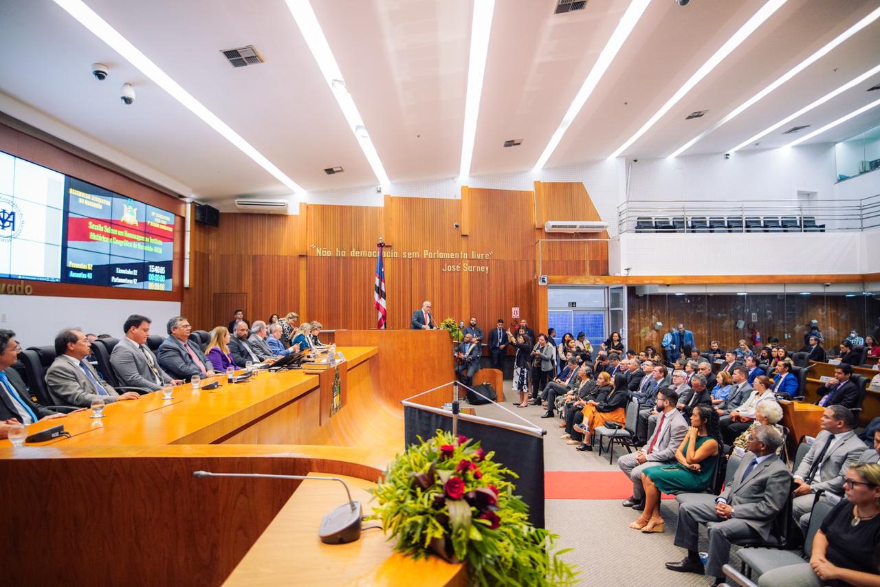 Sessão solene em homenagem ao Instituto Histórico e Geográfico do Maranhão, realizada na Assembleia Legislativa 