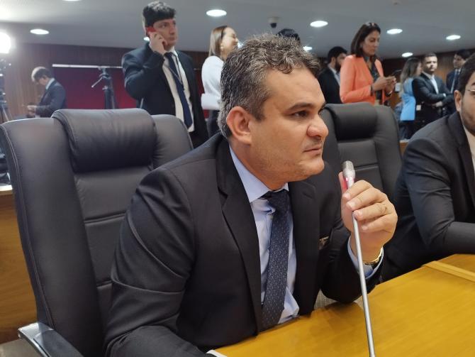 Júnior França indica obras e serviços para Arame, Santa Luzia e Alto Alegre do Pindaré