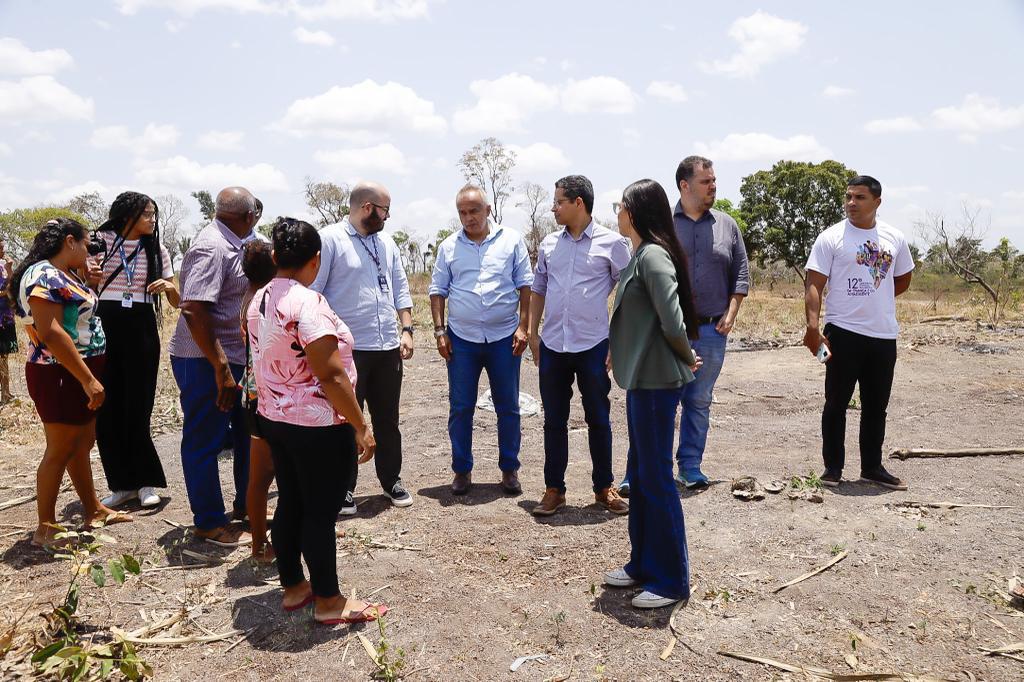 Deputados visitam povoado Cachoeira 2 após conflito agrário e pedem providências em apoio às famílias afetadas