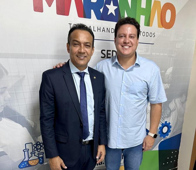 Deputado Júnior Cascaria reúne-se com o vice-governador Felipe Camarão