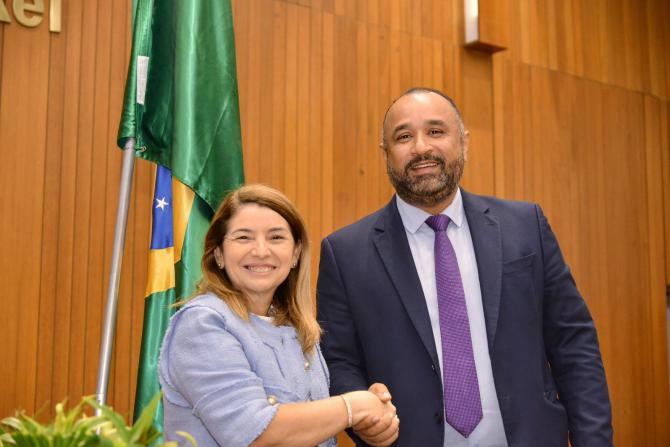 Aprovado PL de Iracema Vale e Roberto Costa que permite o livre ingresso de mulheres na carreira da Polícia Militar do MA