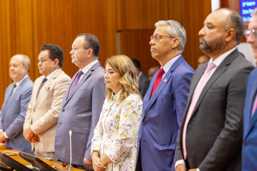 Autoridades destacam gestão de Iracema Vale na presidência da Alema durante abertura do Ano Legislativo  