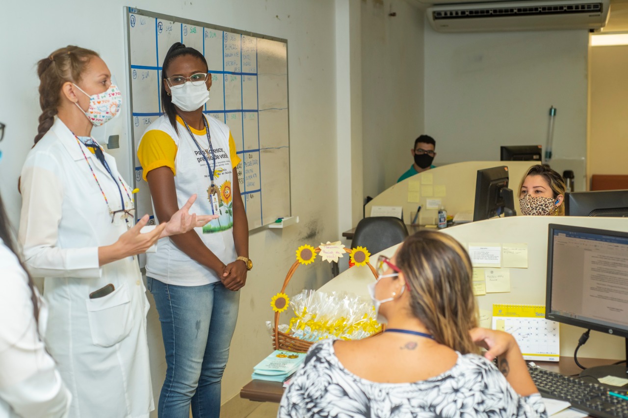 Pequenos grupos de mobilização levaram informações referentes à saúde mental aos setores da Assembleia